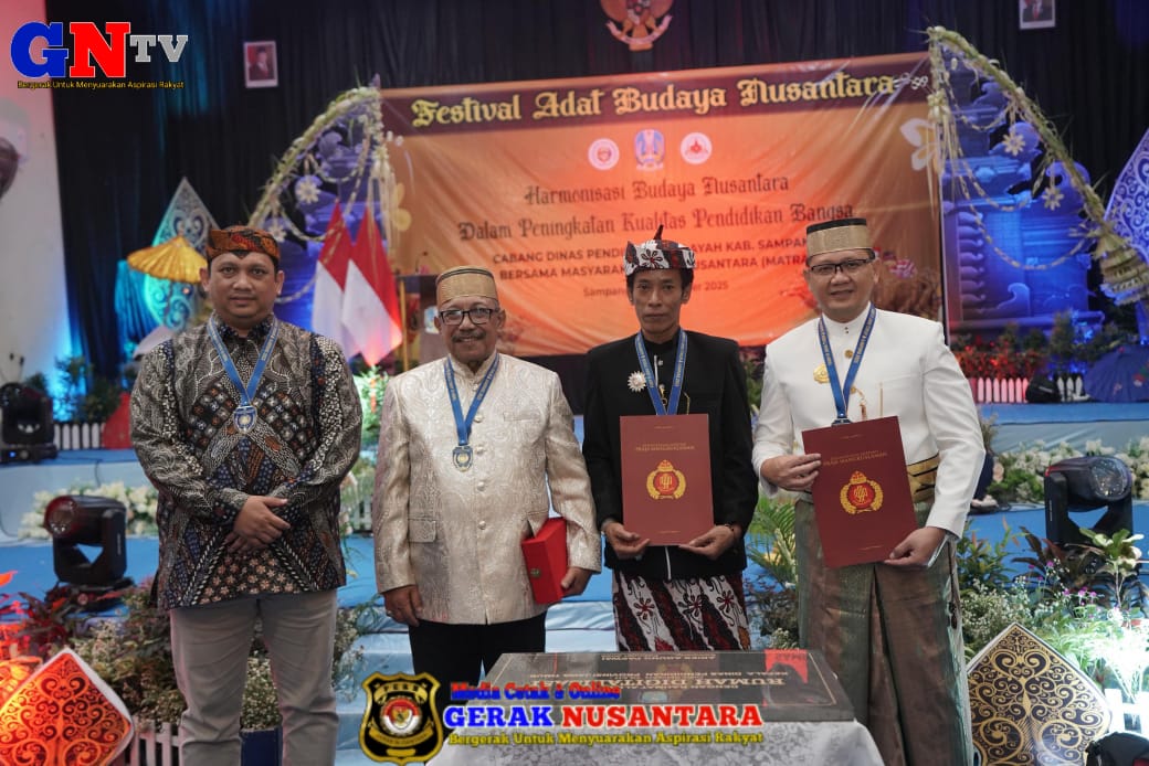 Kiprah Pengabdian Dunia pendidikan "Kacabdin Sampang dapat gelar kehormatan Raden Tumenggung Hario" 