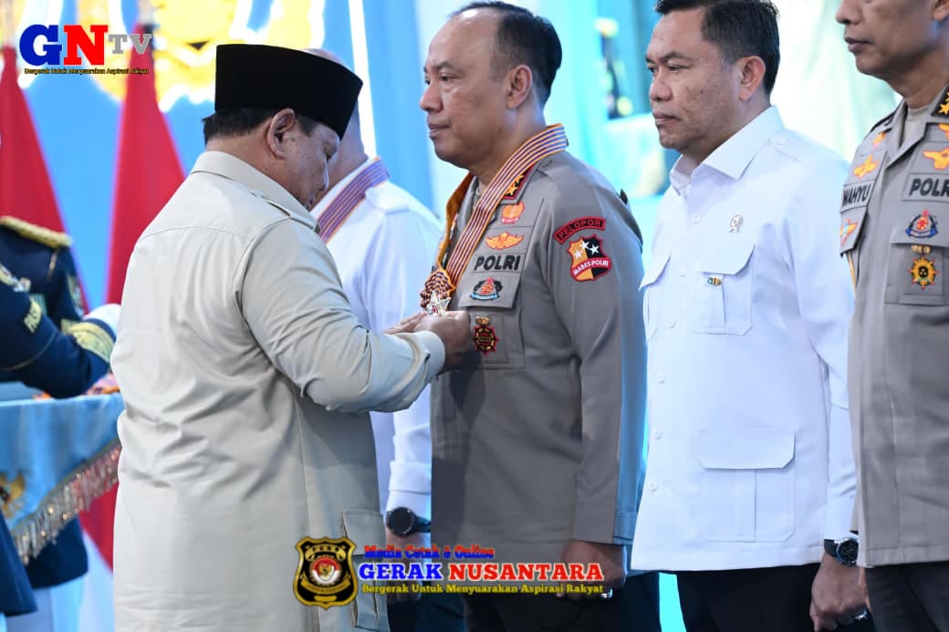 Presiden Prabowo Anugerahkan Tanda Kehormatan kepada 70 Tokoh Penggerak Gizi dan Ketahanan Pangan Nasional