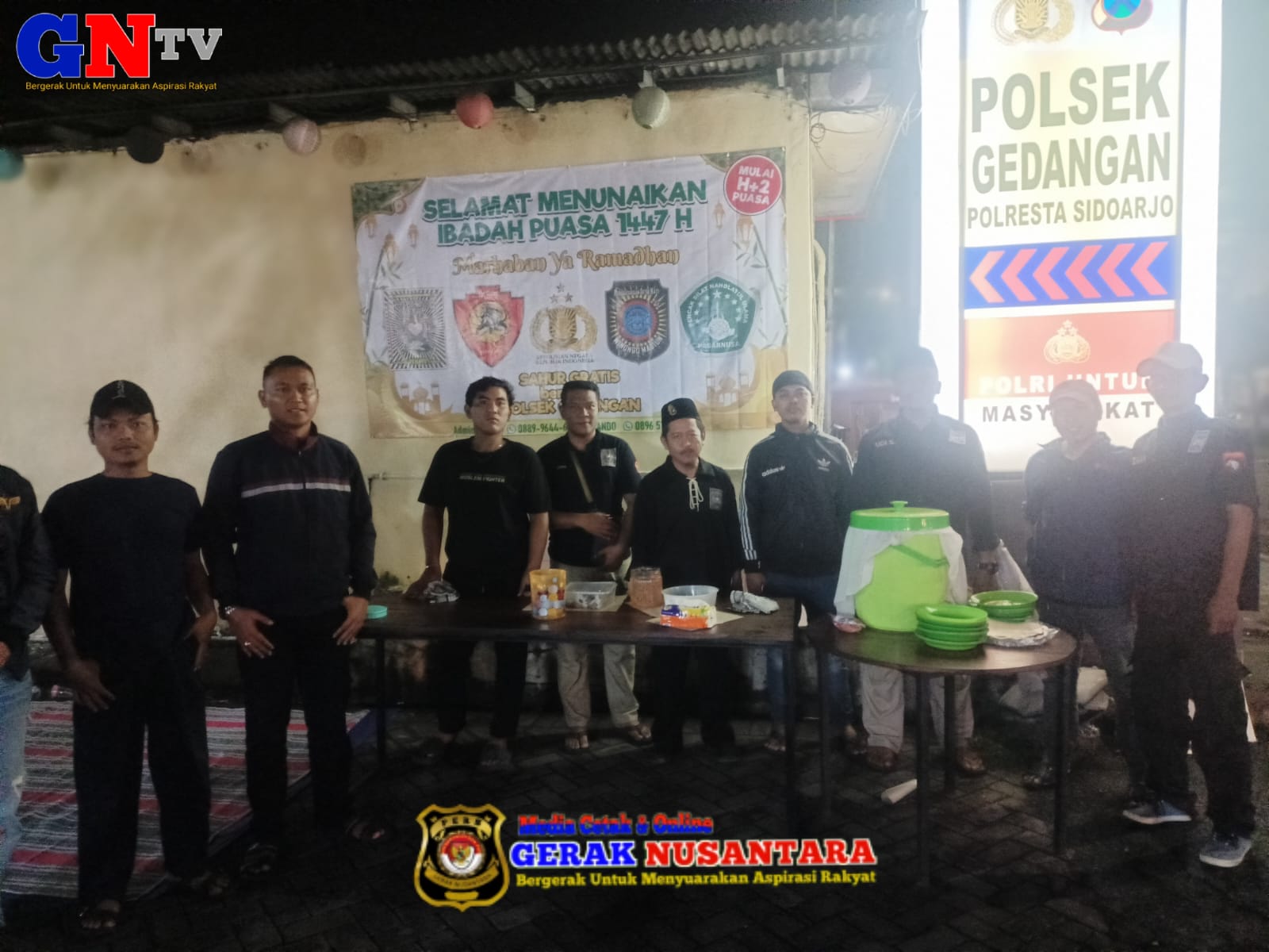 Paguyuban Pencak Silat Kolaborasi Dengan  Polsek Gedangan Giat Saur Gratis Sebulan Penuh