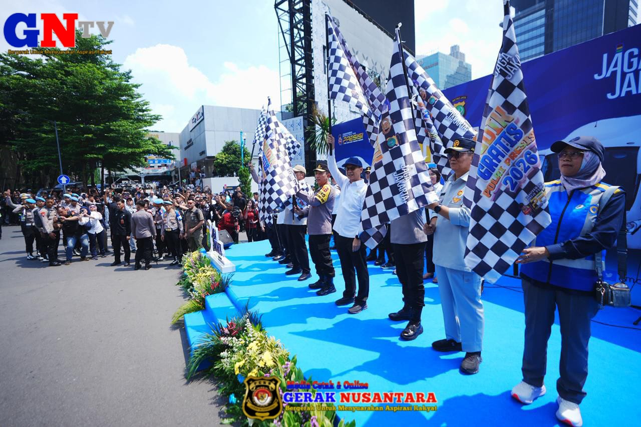 Kapolri Lepas 80 Bus Mudik Gratis, Pastikan Kesiapan Sopir Antar Masyarakat ke Tujuan