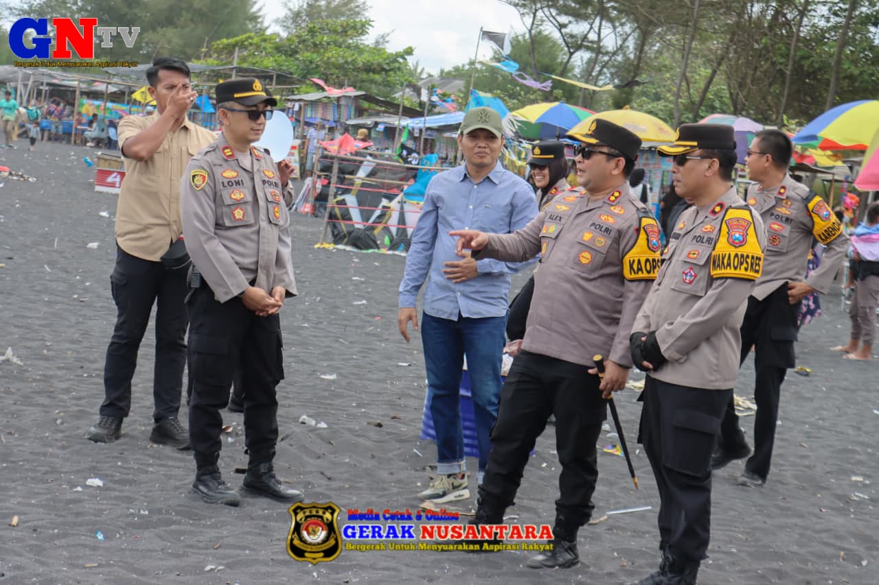 Polres Lumajang Tingkatkan Pengamanan Wisata Pantai Watu Pecak