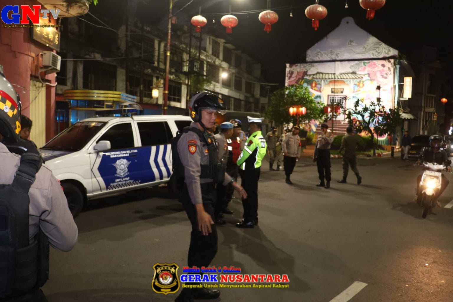 Polres Tanjungperak Gelar Patroli Skala Besar Antisipasi Kriminalitas dan Balap Liar