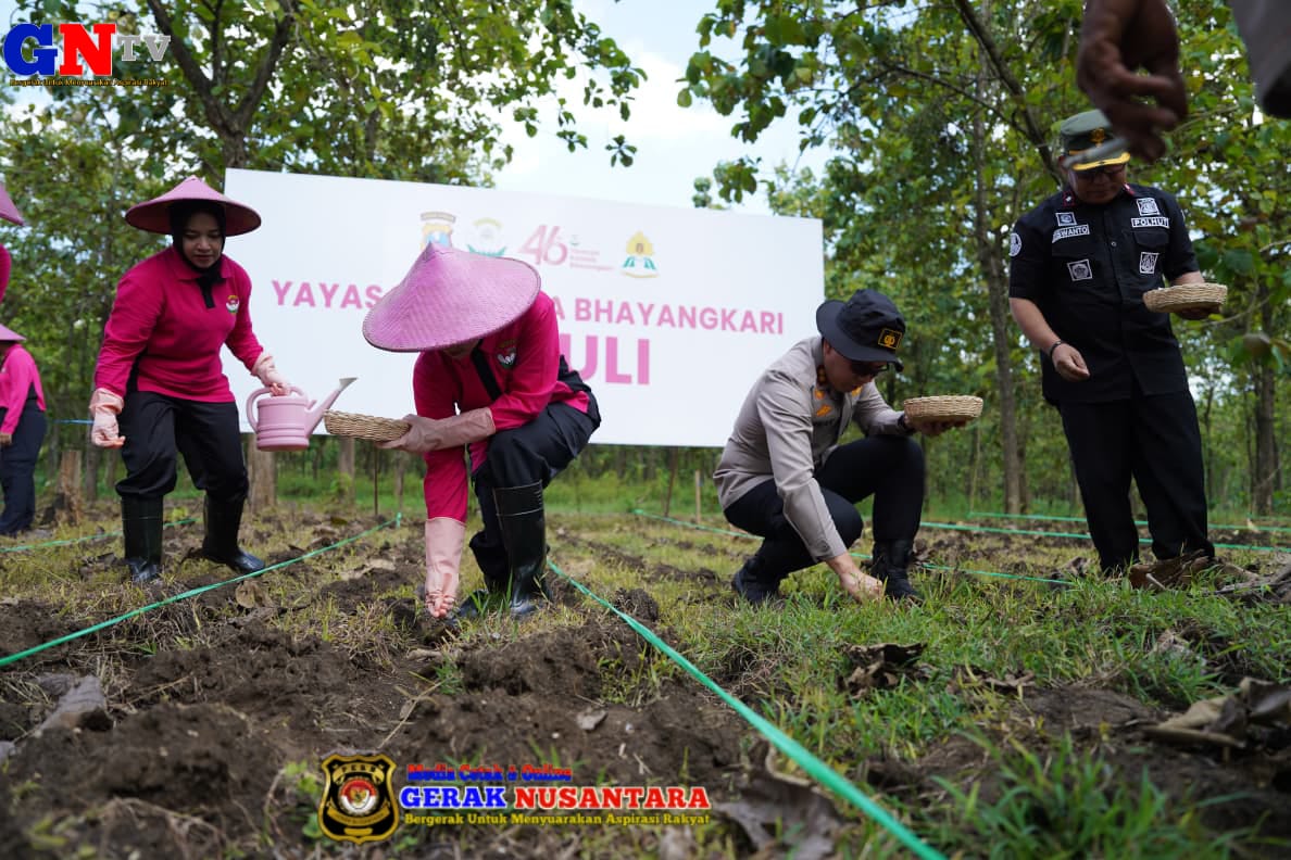 Polres Bojonegoro Sulap Lahan Kosong Jadi Kebun Jagung Wujudkan Swasembada Pangan