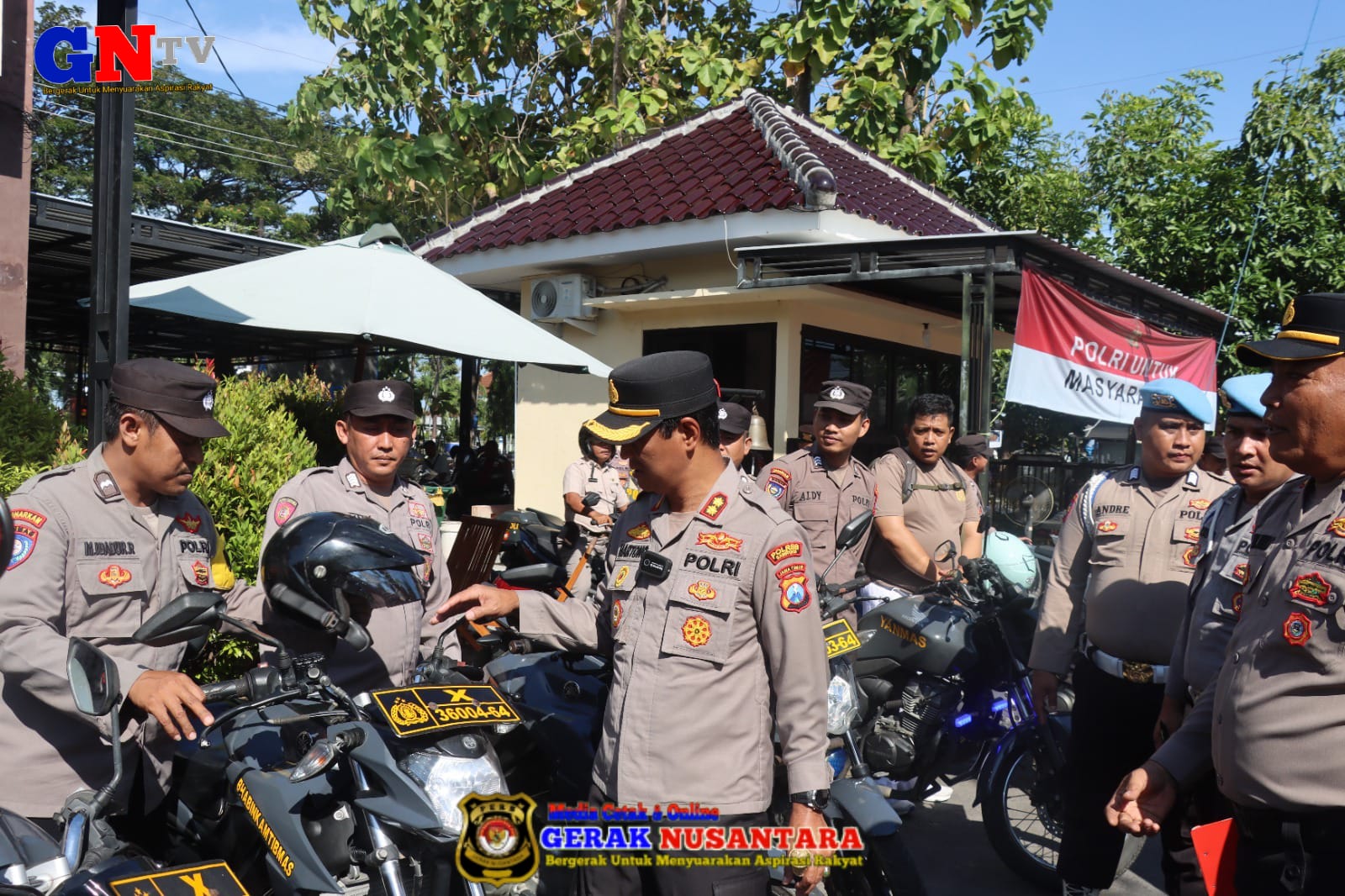 Pastikan Pelayanan Prima, Kapolres Sampang Cek Fisik Ratusan Kendaraan Dinas dan Tekankan Disiplin Anggota
