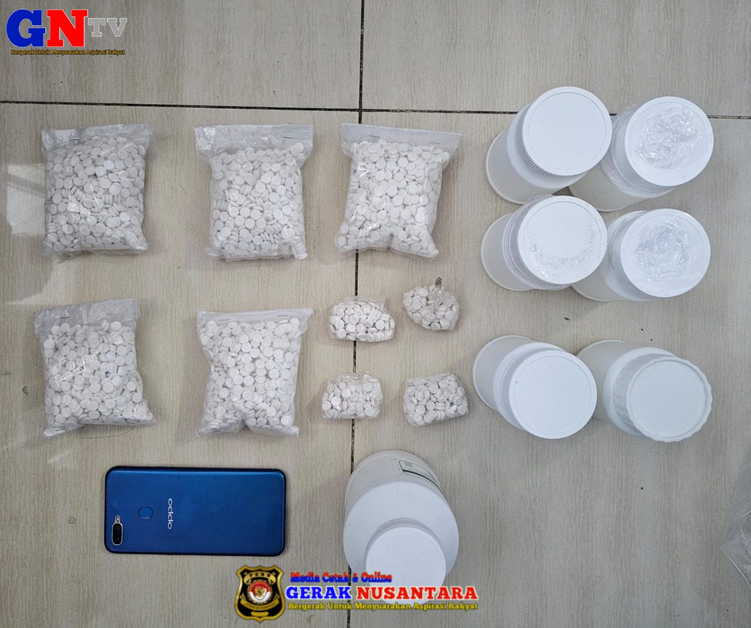 Polres Gresik Bongkar Jaringan Narkoba Antarwilayah, Lima Tersangka Pengedar Pil Koplo dan Sabu Diamankan