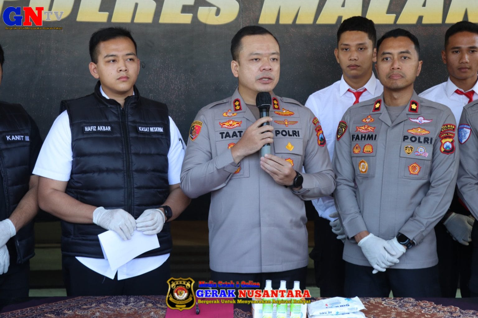 Polres Malang Amankan Dua Pemuda Bawa Sajam Saat Penyekatan Malam 1 Suro