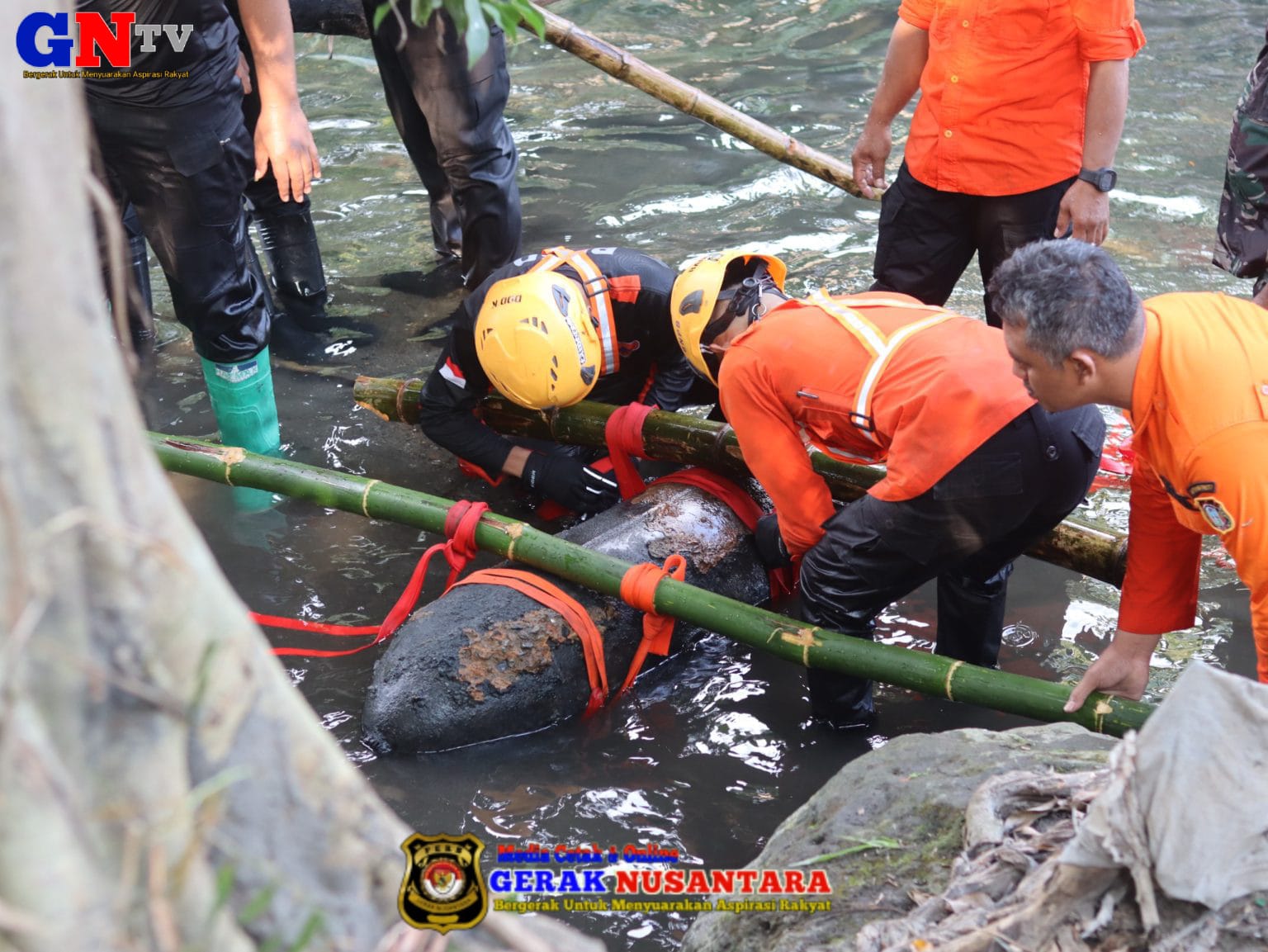 Respons Cepat Polres Blitar Kota dan Tim Jibom Brimob Polda Jatim Berhasil Evakuasi Bom Udara Aktif