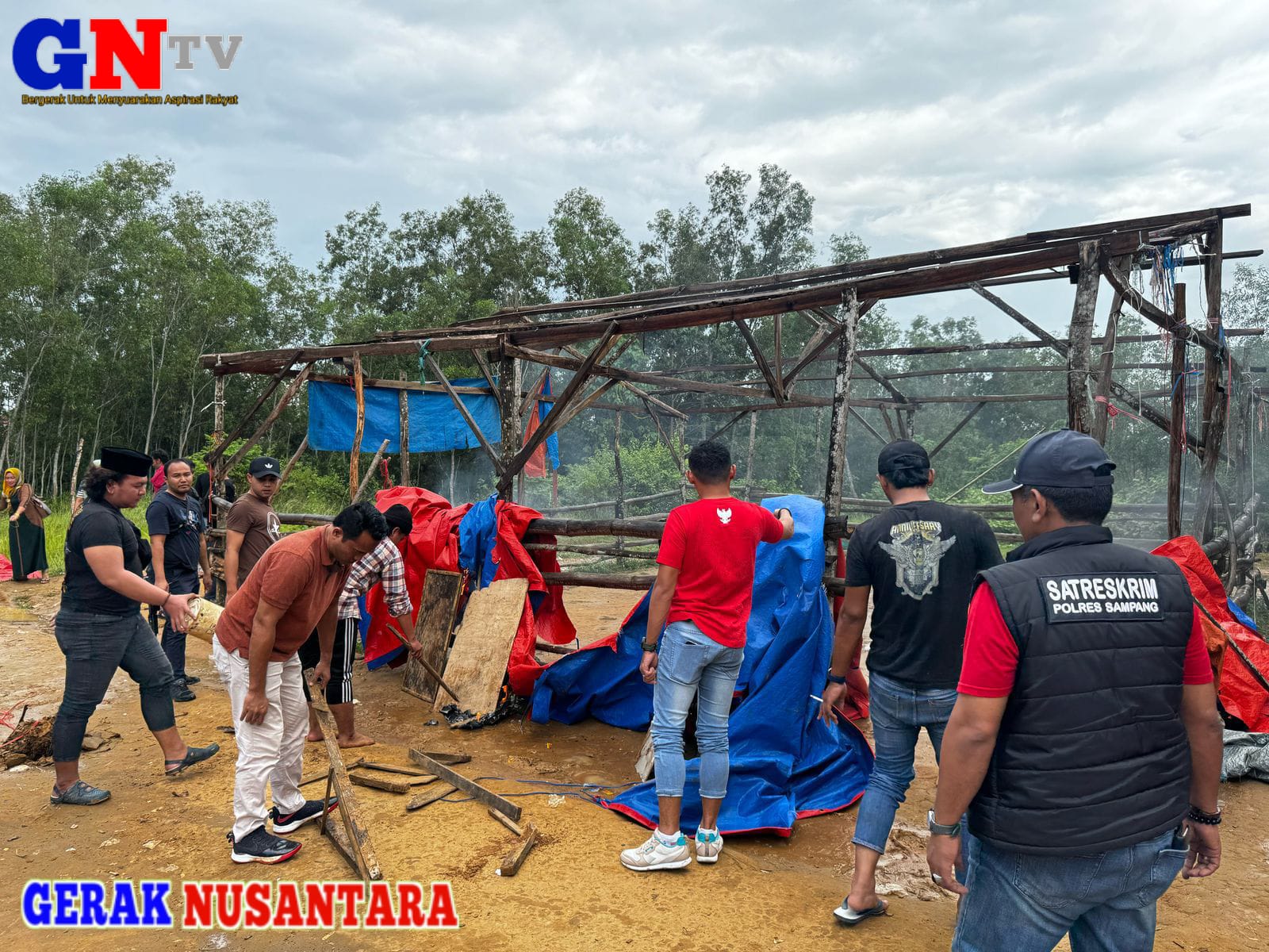Polres Sampang Gerebek Sabung Ayam Di Desa Batuporo Barat Kedundung
